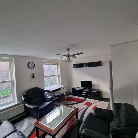 Property In Brixton Лондон Экстерьер фото